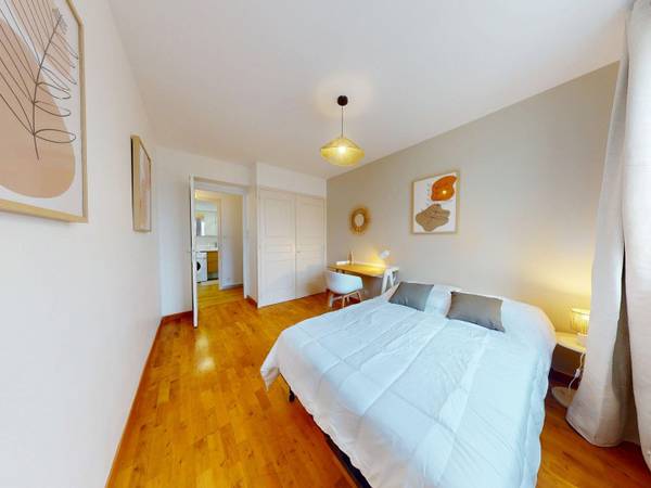 Colocation / Appartement 5 pièces de 83 m², Lyon, Rue d'Inkermann / Photo 2