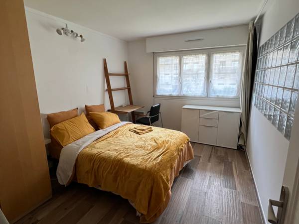 Colocation / Appartement 5 pièces de 114 m², Boulogne-Billancourt, Cours Aquitaine / Photo 2
