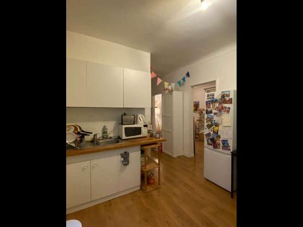 Colocation / Appartement 3 pièces de 55 m², Paris, Boulevard Saint-Marcel / Photo 2