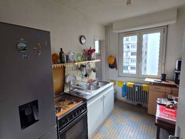 Coliving / Immeuble 4 pièces de 75 m², Strasbourg, Rue Friese / Photo 2