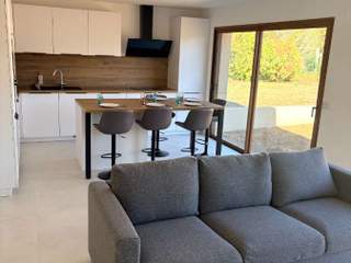 Coliving / 10 rooms house · 159 m², Vaulx-en-Velin, Rue de la Poudrette