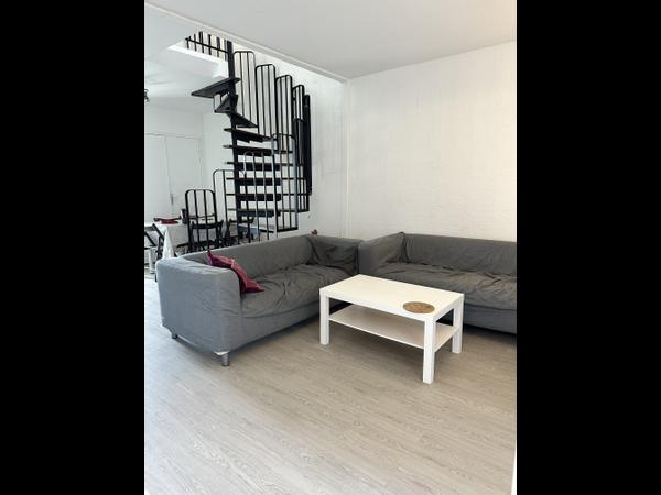Colocation / Duplex 6 pièces de 110 m², Cergy, Rue des Chenes Bruns / Photo 2