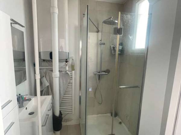 Sous-location / Appartement 2 pièces de 29 m², Paris, Rue de Charonne / Photo 8