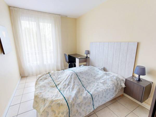 Colocation / Appartement 4 pièces de 72 m², Rezé, Allée Charles Baudelaire / Photo 2