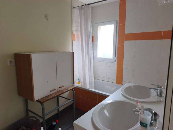 Colocation / Maison 6 pièces de 115 m², Angers, Rue de l'Abbé Frémond / Photo 13