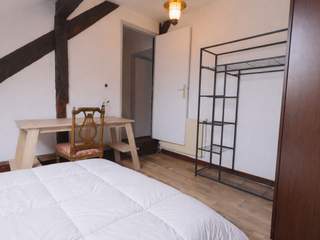 Colocation / 5 rooms apartment · 120 m², Chambéry, Place Métropole