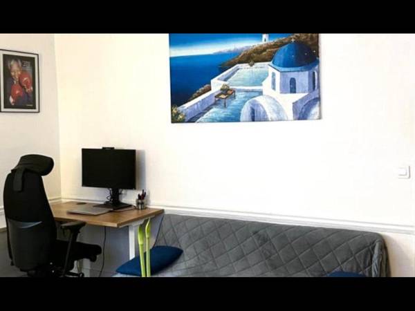 Chambre chez l'habitant / Appartement 3 pièces de 50 m², Paris, Rue des Martyrs / Photo 2