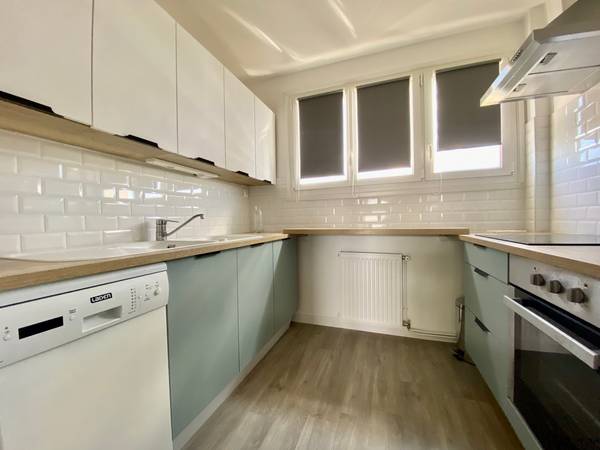 Colocation / Appartement 4 pièces de 67 m², Angers, Rue des Petites Maulevries / Photo 3