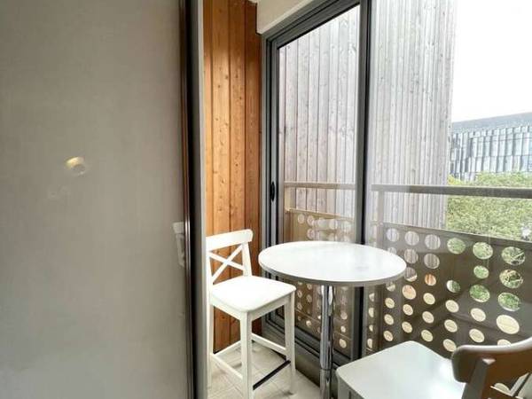 Colocation / Immeuble 3 pièces de 56 m², Bagneux, Rue Assia Djebar / Photo 8