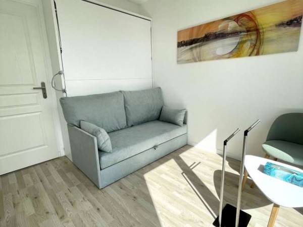 Colocation / Immeuble 3 pièces de 56 m², Bagneux, Rue Assia Djebar / Photo 2