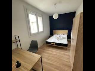 Flatsharing / 5-bedroom flat · 66 m², Besançon, Rue de Fontaine-Écu