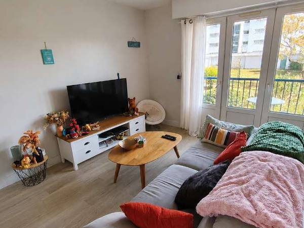 Colocation / Appartement 7 pièces de 54 m², La Rochelle, Rue de la Croisette / Photo 2