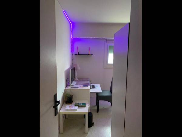 Chambre chez l'habitant / Appartement 6 pièces de 120 m², Paris, Rue de Ménilmontant / Photo 2