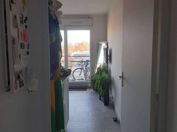Sous-location / Studio de 19 m², Marseille, Rue de Crimee / Photo 2