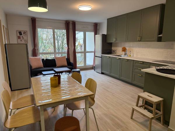 Colocation / Appartement 7 pièces de 110 m², Rosny-sous-Bois / Photo 4