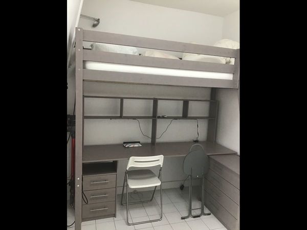 Location / Studio de 10 m², Paris, Boulevard Ornano / Photo 2