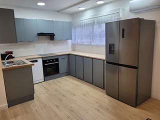Student room / 6-bedroom house · 140 m², Marseille, Rue d'Entrecasteaux