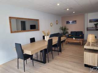 Student room / Maison 6 pièces de 140 m², Marseille, Rue d'Entrecasteaux