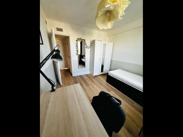 Flatsharing / 5-bedroom flat · 67 m², Choisy-le-Roi, Pont de Choisy / Photo 2