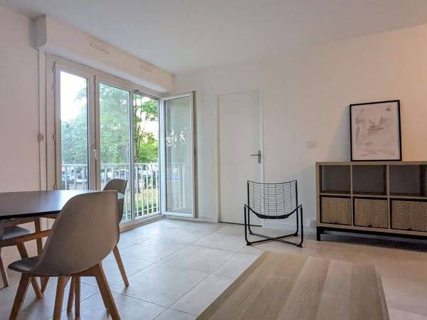 Colocation / Appartement 4 pièces de 78 m², Saint-Herblain, Rue de Guingamp / Photo 2
