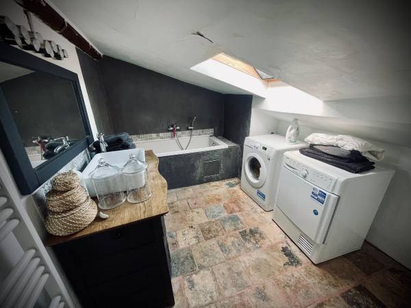 Colocation / Appartement 4 pièces de 92 m², Montpellier, Boulevard du Jeu de Paume / Photo 2