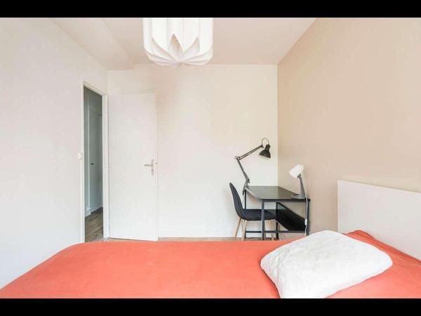 Colocation / Appartement 5 pièces de 84 m², Lyon, Avenue de la Sauvegarde / Photo 2