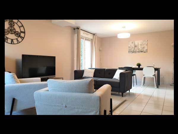 Colocation / Maison 5 pièces de 101 m², Vernouillet / Photo 2
