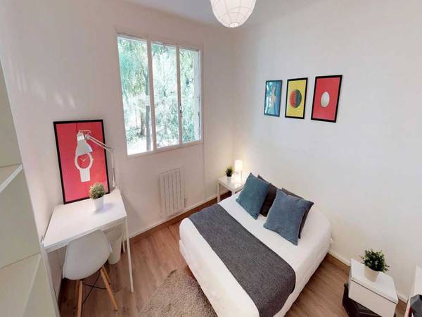 Colocation / Appartement 5 pièces de 90 m², Montpellier, Rue Bartholdi / Photo 2