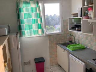 Room share / 5 rooms apartment · 82 m², Pessac, Rue du Serpent