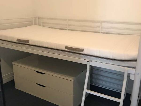 Location / Appartement 2 pièces de 24 m², Toulouse, Rue Pierre-Paul Riquet / Photo 2