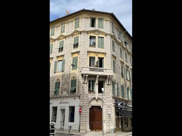 Colocation / Appartement 4 pièces de 75 m², Nice, Rue Assalit / Photo 2