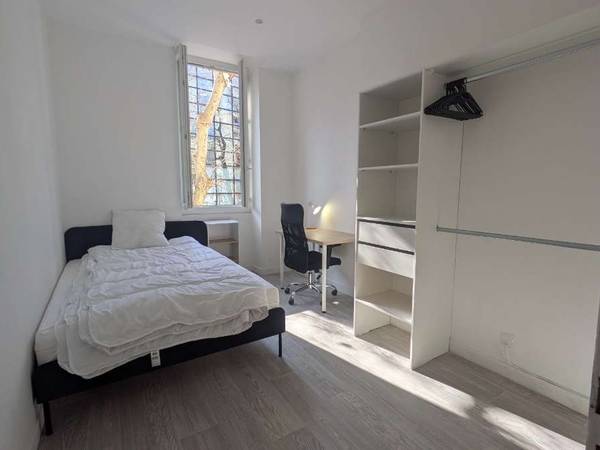 Colocation / Appartement 5 pièces de 82 m², Marseille, Boulevard National / Photo 10