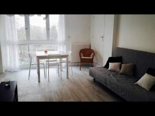 Colocation / Appartement 5 pièces de 95 m², Cergy, Les Linandes Oranges
