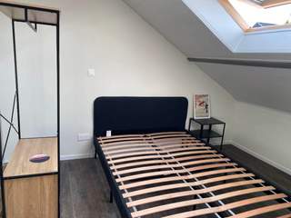 Gedeelde woning / 6 rooms house · 105 m², Charleroi, Rue de l'Espérance