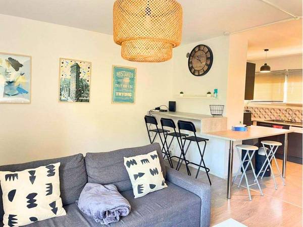 Colocation / Appartement 4 pièces de 67 m², Cenon, Rue du Maréchal Foch / Photo 2