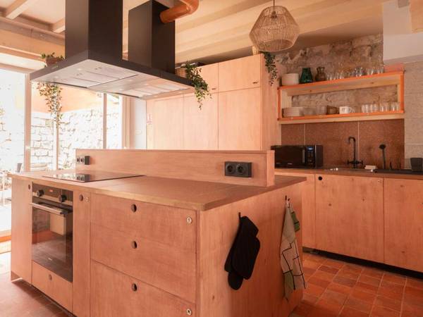 Coliving / Appartement 10 pièces de 275 m², Paris, Rue des Cascades / Photo 2