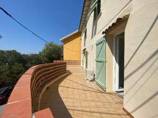 Rental / 1-bedroom flat · 24 m², Nice, Chemin du Mont Gros 06000 Nice