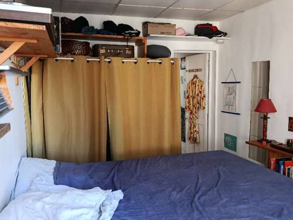 Sous-location / Studio de 20 m², Paris, Rue du Faubourg du Temple / Photo 2