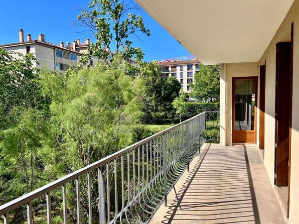 Colocation / Appartement 5 pièces de 80 m², Aix-en-Provence, Rue des Alpilles / Photo 2