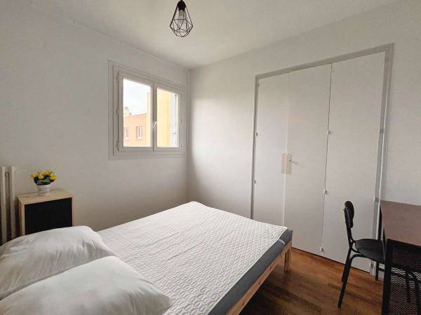 Colocation / Appartement 4 pièces de 64 m², Rennes, Rue Louis Guilloux / Photo 2