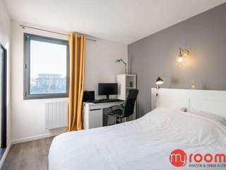 Colocation / Appartement 6 pièces de 100 m², Lyon, Rue du Rhône
