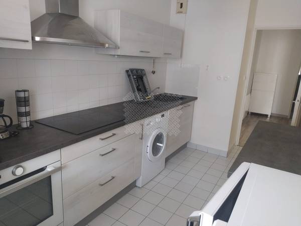 Location / Appartement 3 pièces de 69 m², Angers / Photo 2