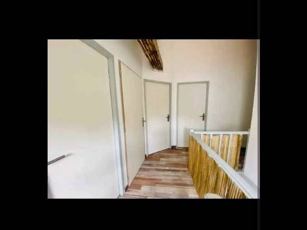 Colocation / Maison 6 pièces de 150 m², Angoulins, Rue Félix Faure / Photo 11