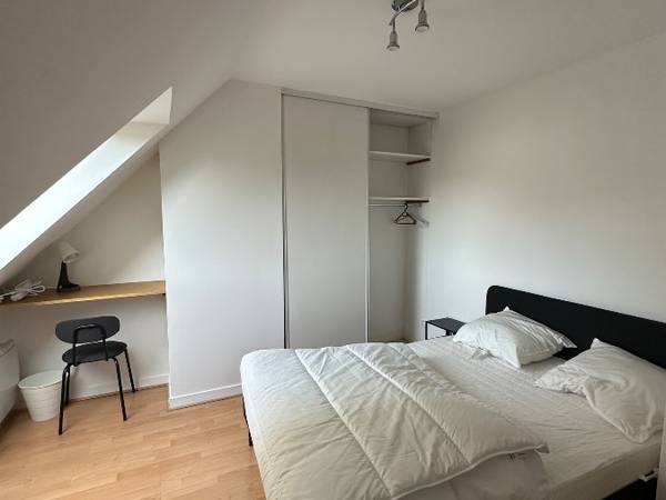 Colocation / Duplex 4 pièces de 83 m², Melun, Boulevard Gambetta / Photo 8