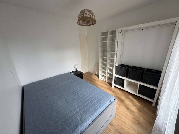 Colocation / Duplex 5 pièces de 100 m², Clamart, Rue de Fleury / Photo 2