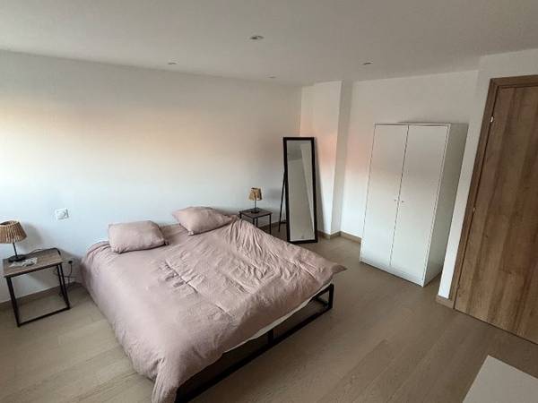 Colocation / Loft/atelier 6 pièces de 129 m², Roubaix, Rue Victor Hugo / Photo 3