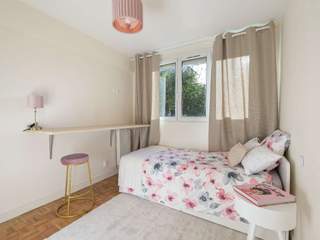 Room share, 5 rooms apartment, Paris