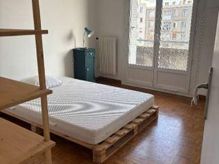 Sous-location / Appartement 3 pièces de 70 m², Marseille, Rue Saint Pierre