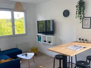 Room share, 5 rooms apartment, Pessac