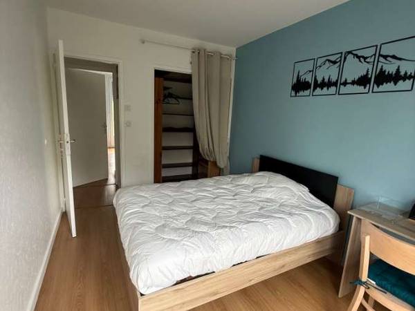 Colocation / Appartement 4 pièces de 65 m², Villenave-d'Ornon, Rue du Levant / Photo 2